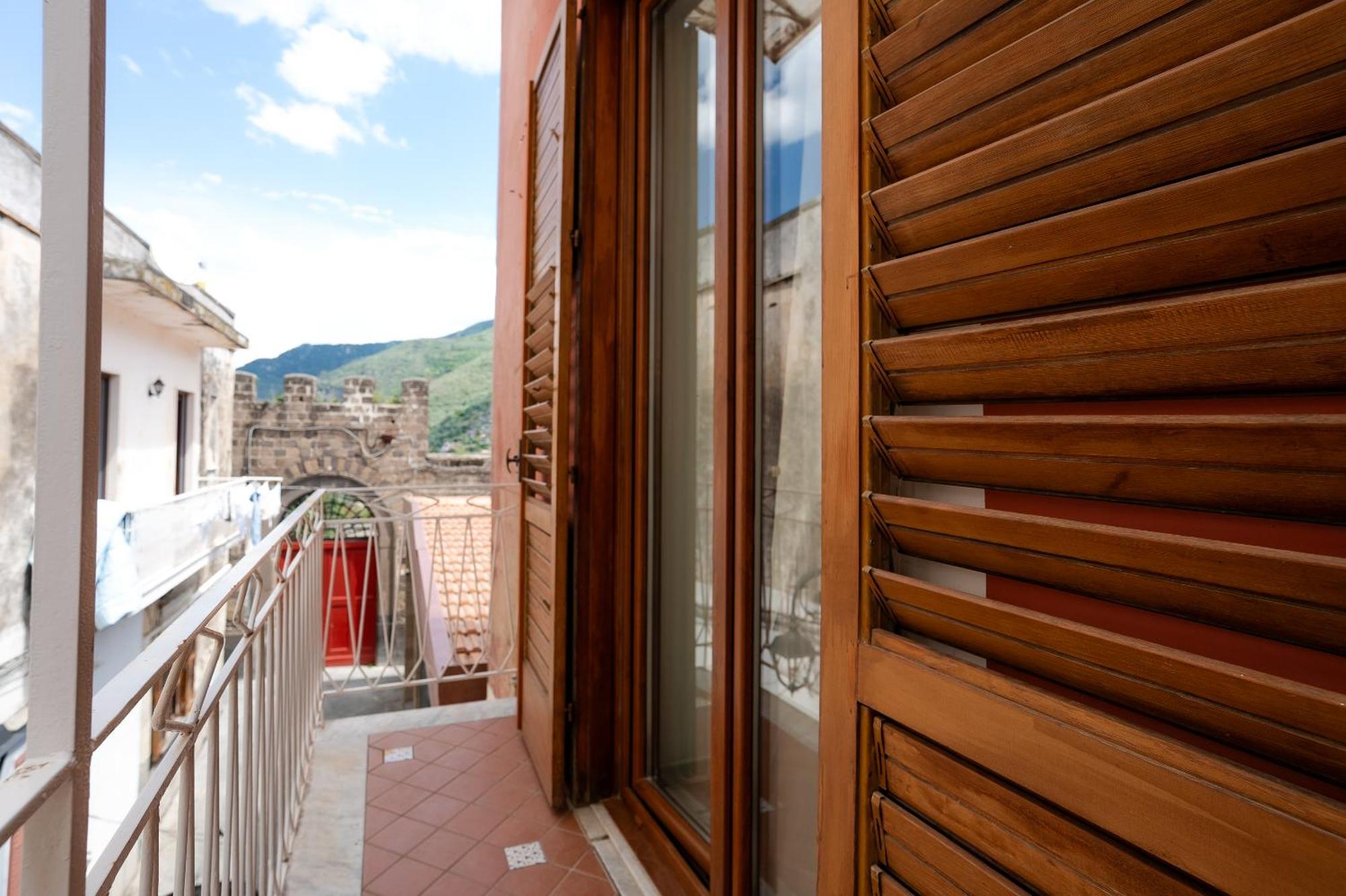 Marisabella Home Standard Vico Equense Exterior foto